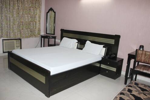 Bharat Guest House, Ghaziabad 2
